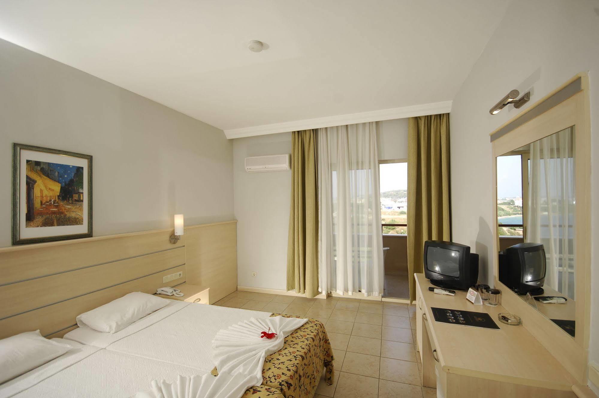 Aska Bayview Resort Okurcalar Exterior photo